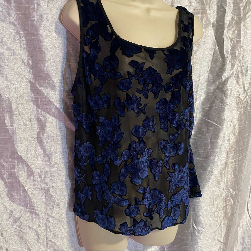 Black burnout blue velour tank top, no tag, see measurements L? Stretch in front